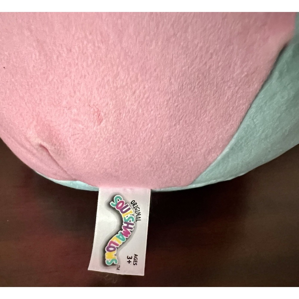 Squishmallows Kavya the Penguin 8" Stuffed Plush Toy Pillow - Picture 6 of 7